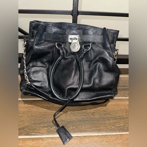 Michael Kors Black leather purse
